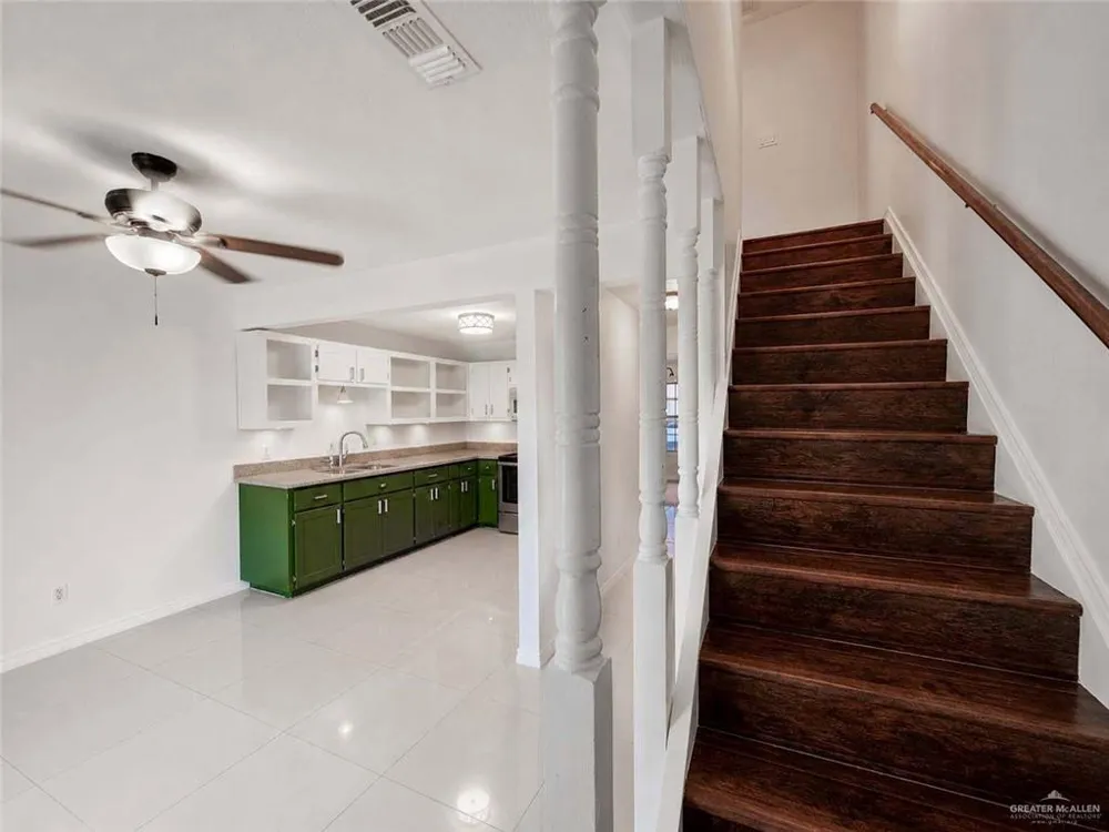 2201 S Jackson Road #2-I Pharr, TX 78577
