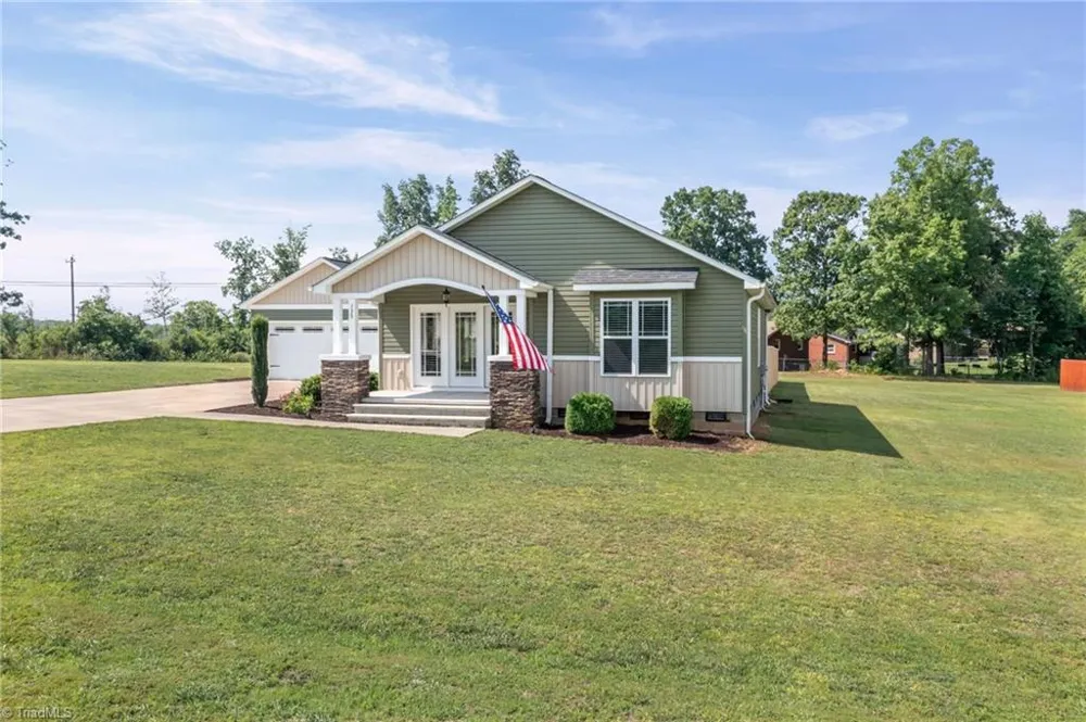 139 Headen Hills Drive Lexington, NC 27292