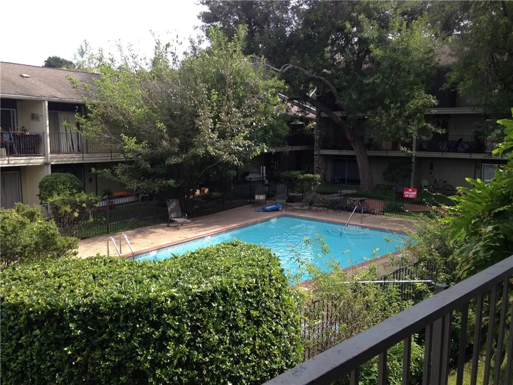 500 E Riverside Drive #211 Austin, TX 78704