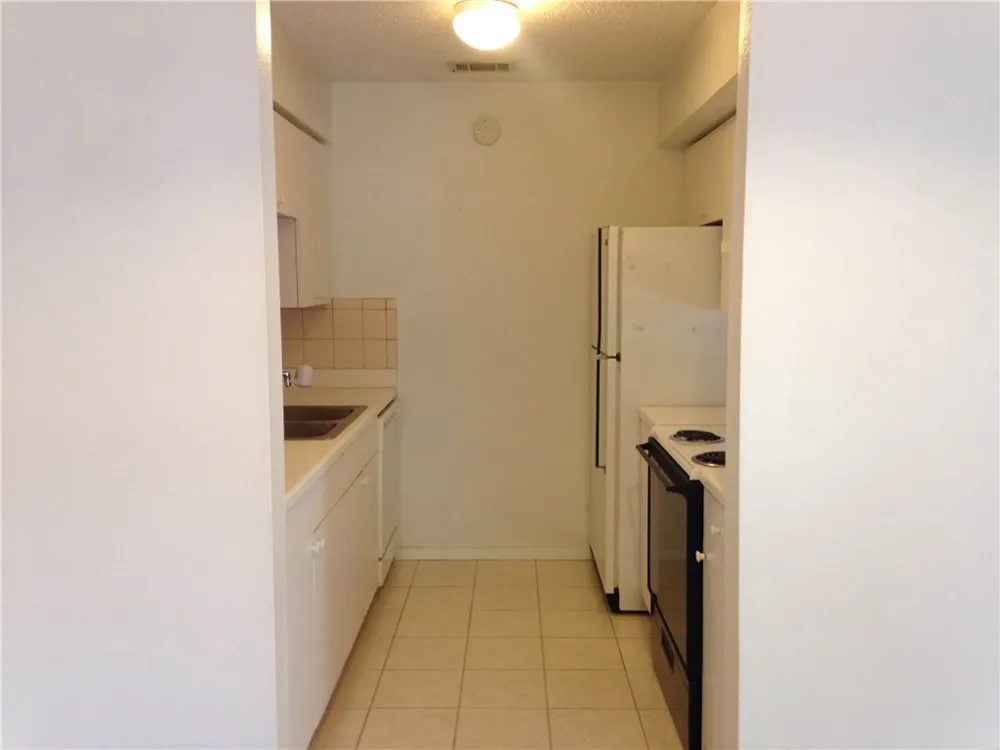 500 E Riverside Drive #211 Austin, TX 78704