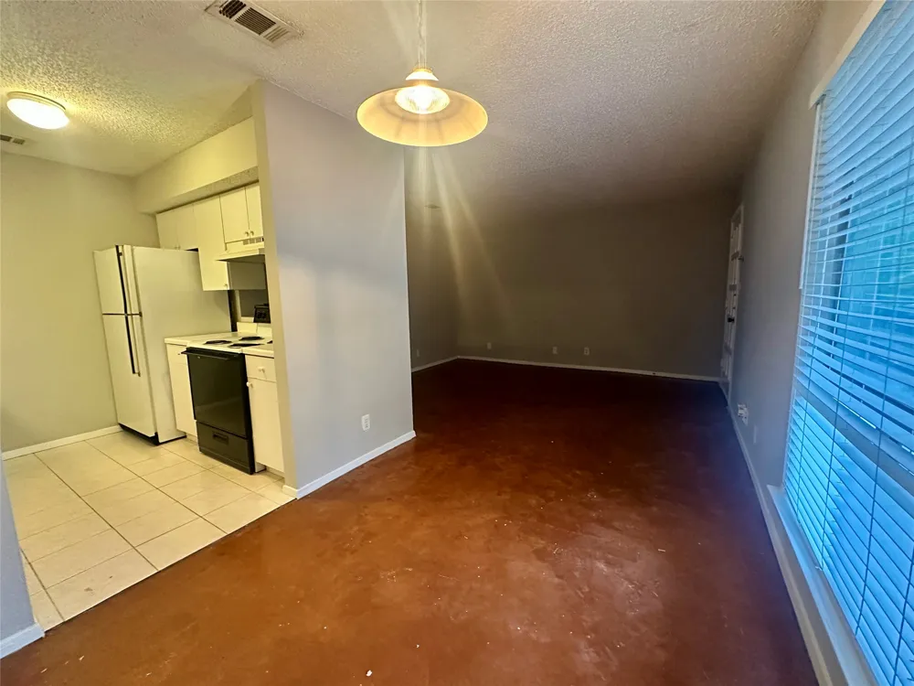 500 E Riverside Drive #211 Austin, TX 78704