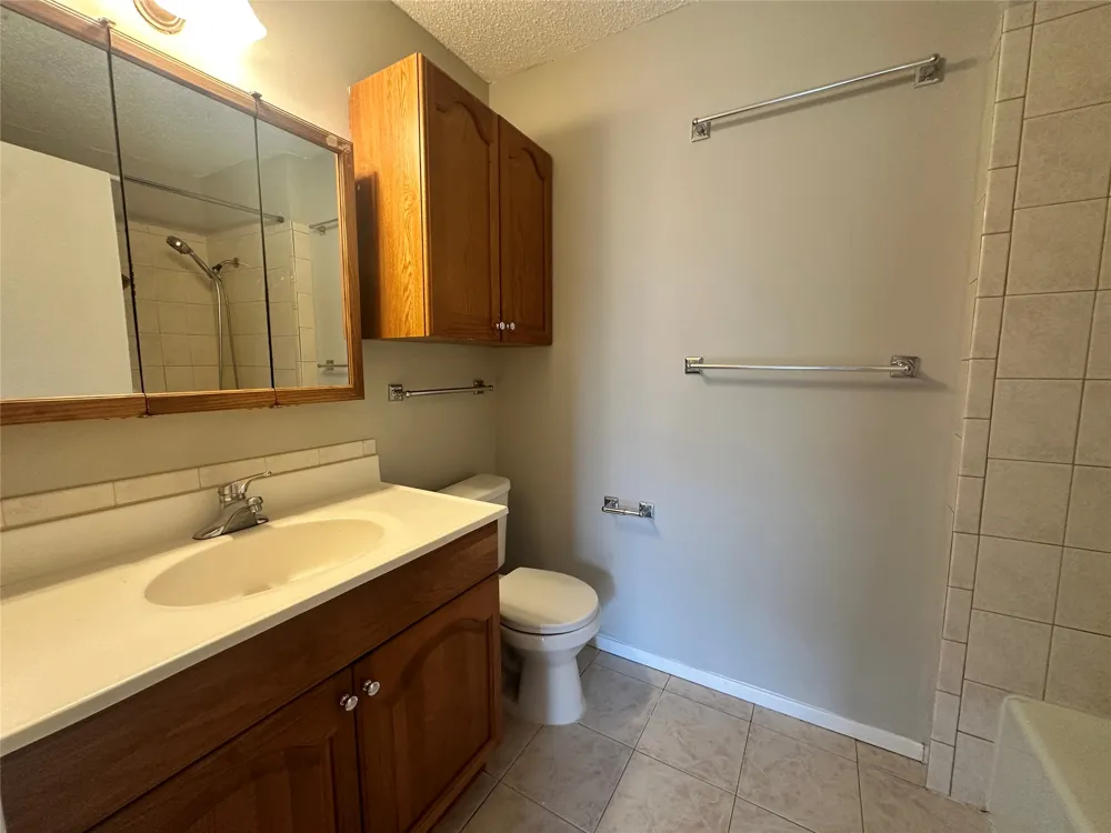 500 E Riverside Drive #211 Austin, TX 78704