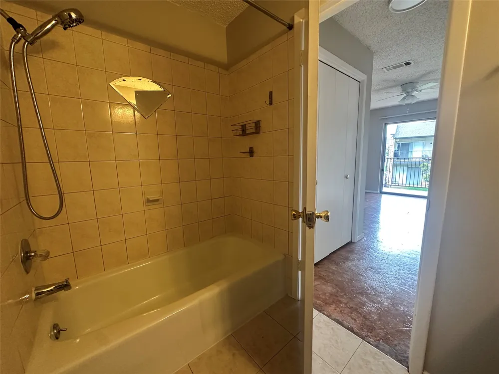 500 E Riverside Drive #211 Austin, TX 78704