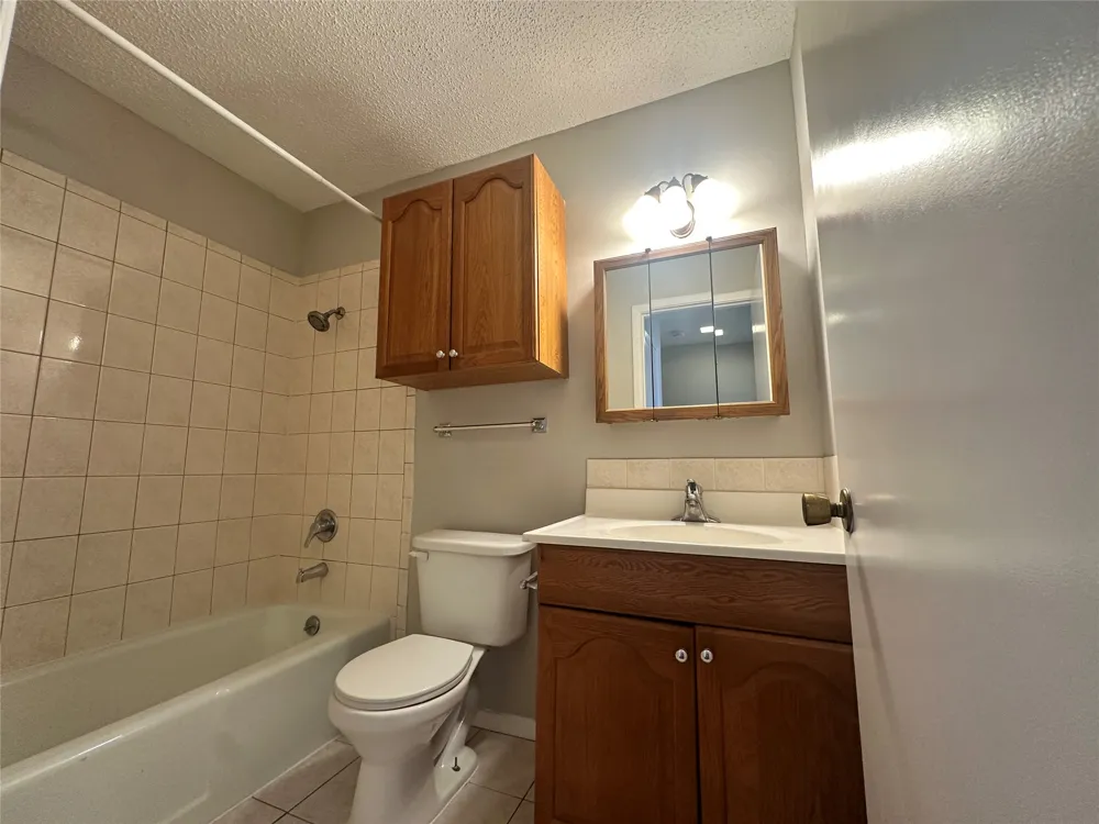 500 E Riverside Drive #211 Austin, TX 78704