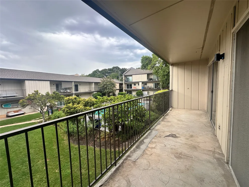 500 E Riverside Drive #211 Austin, TX 78704