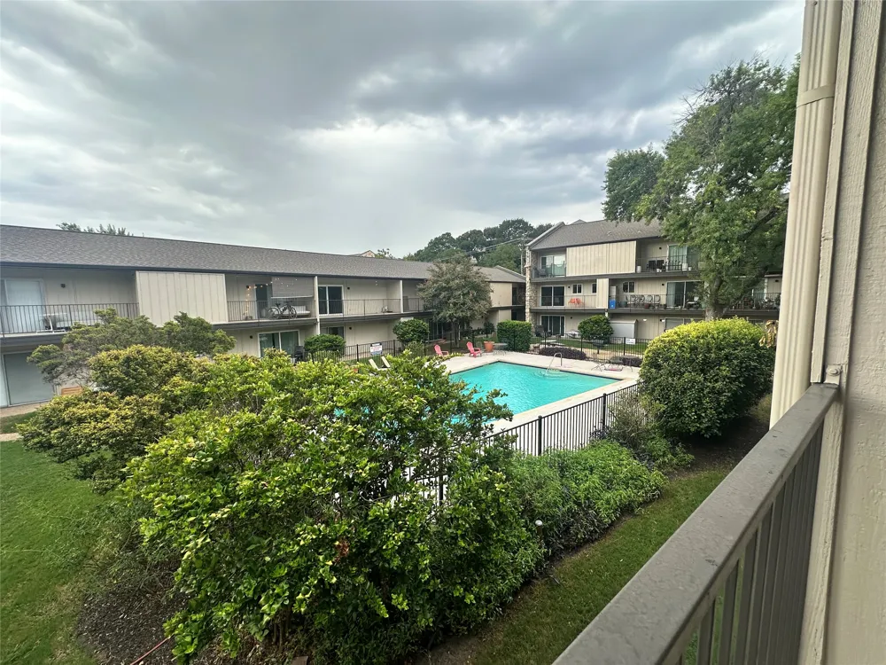 500 E Riverside Drive #211 Austin, TX 78704