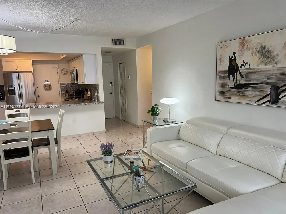 3505 S Ocean Dr #208 Hollywood, FL 33019