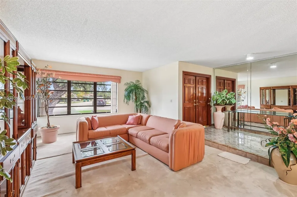 13394 SW 1st Ter Miami, FL 33184