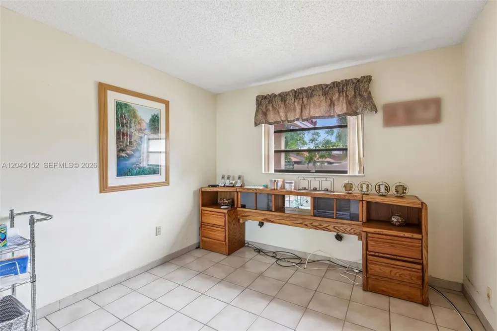 13394 SW 1st Ter Miami, FL 33184