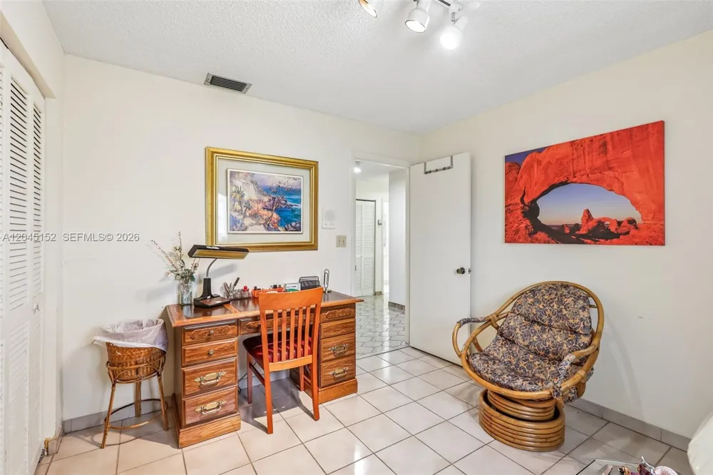 13394 SW 1st Ter Miami, FL 33184