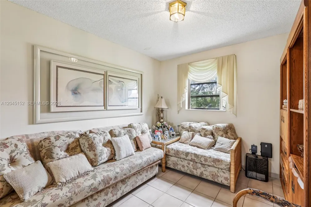 13394 SW 1st Ter Miami, FL 33184