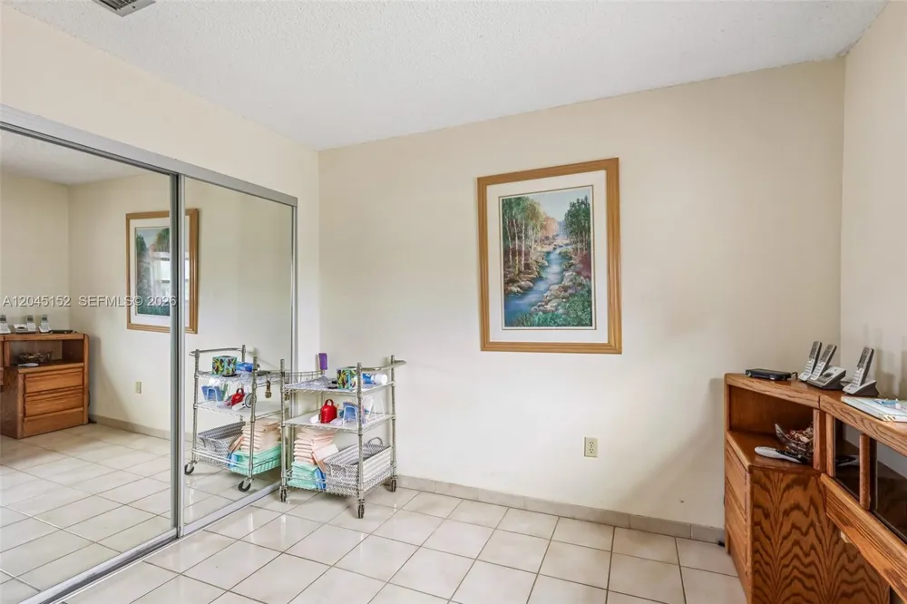 13394 SW 1st Ter Miami, FL 33184