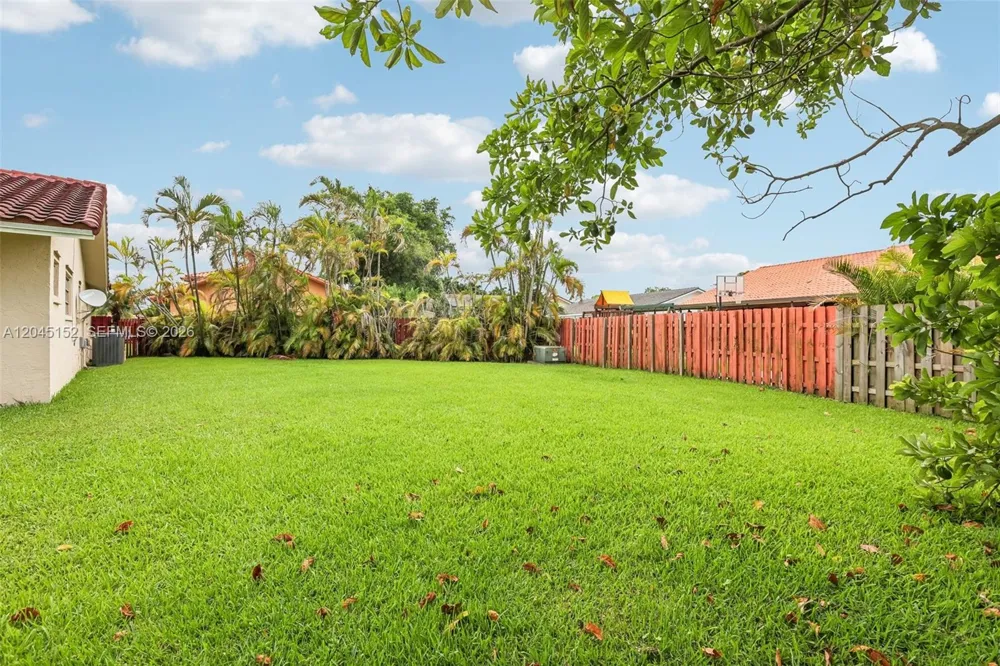 13394 SW 1st Ter Miami, FL 33184