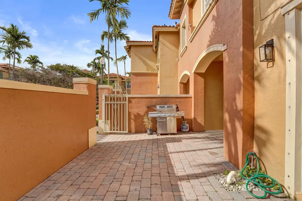 4912 Schooner Drive #5308 Dania Beach, FL 33312