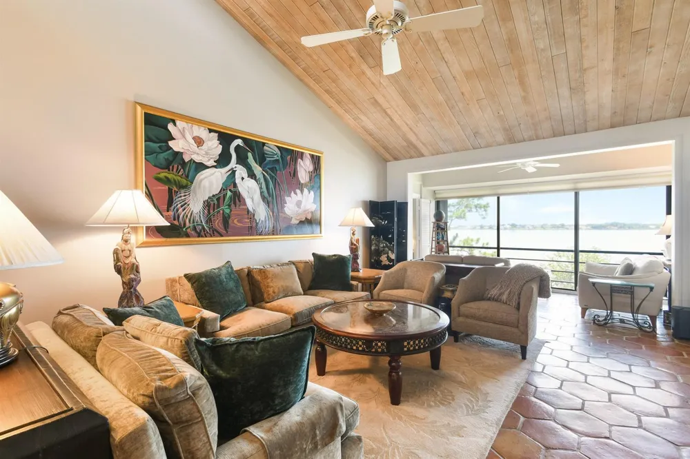 2536 NW Seagrass Drive #2a Palm City, FL 34990