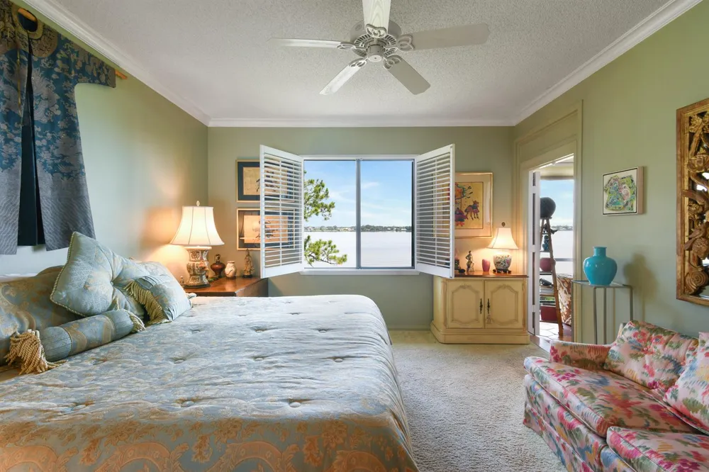 2536 NW Seagrass Drive #2a Palm City, FL 34990