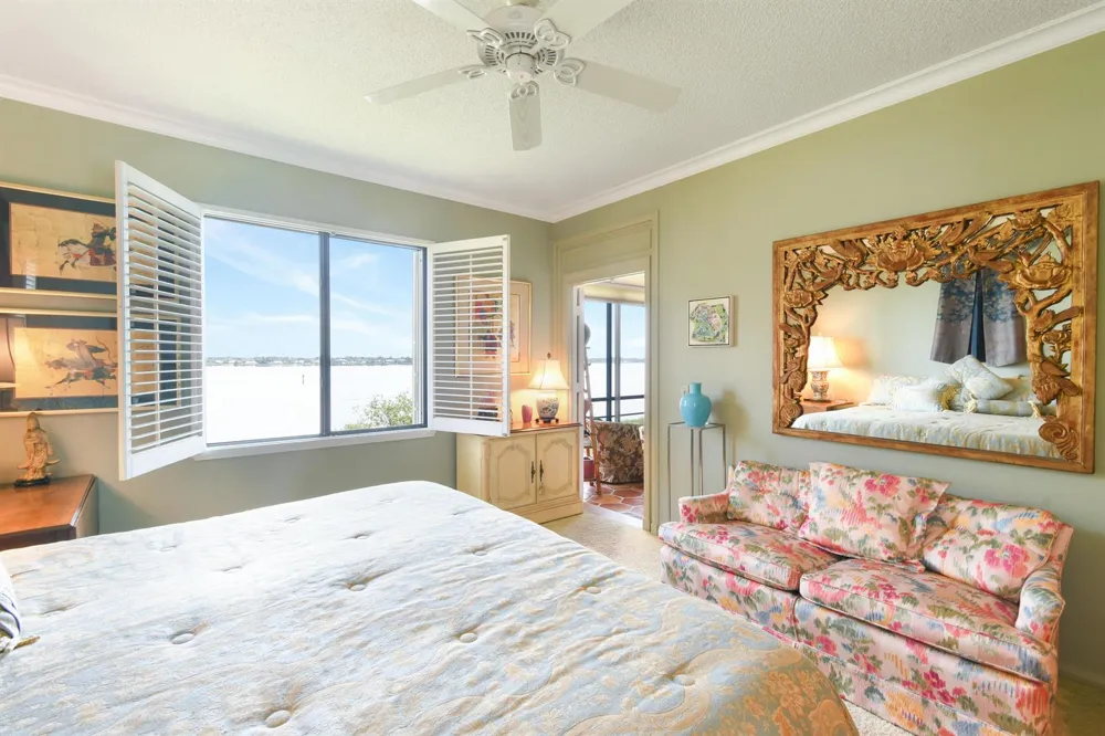 2536 NW Seagrass Drive #2a Palm City, FL 34990