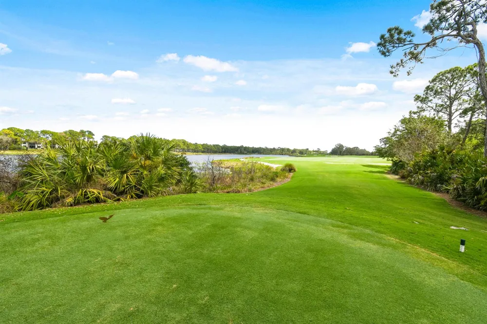 2536 NW Seagrass Drive #2a Palm City, FL 34990