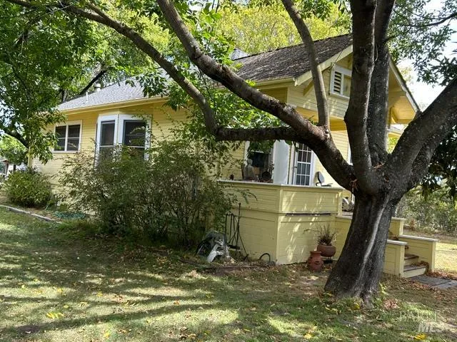 4898 Bodega Avenue Petaluma, CA 94952