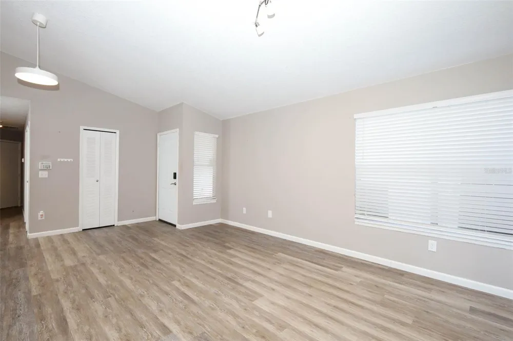 5443 BLUEBERRY DRIVE Orlando, FL 32811