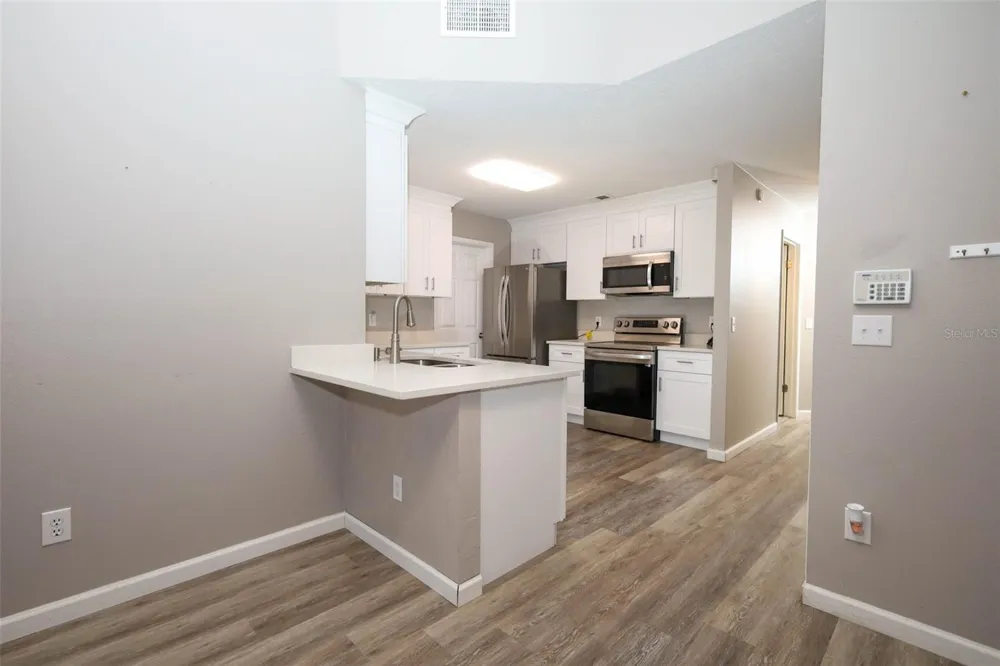 5443 BLUEBERRY DRIVE Orlando, FL 32811