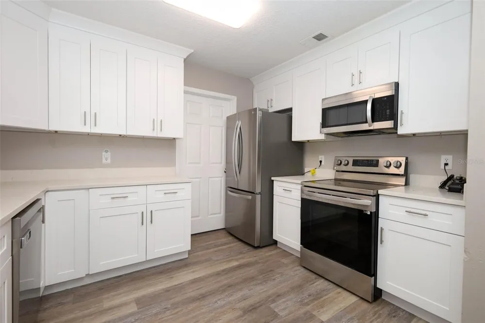 5443 BLUEBERRY DRIVE Orlando, FL 32811