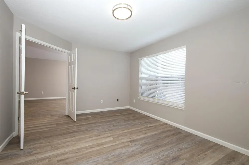 5443 BLUEBERRY DRIVE Orlando, FL 32811