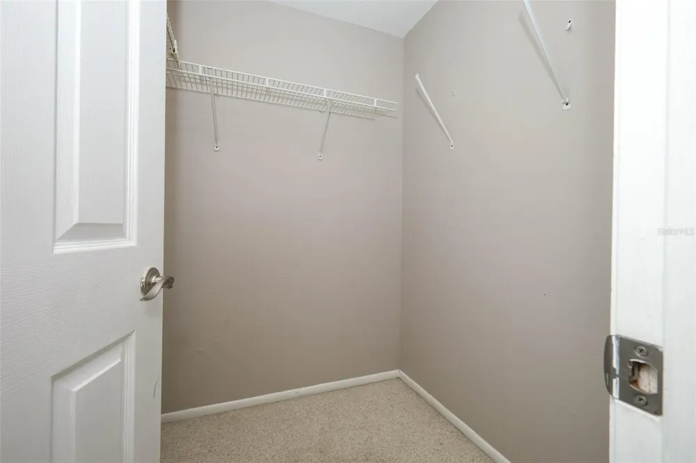 5443 BLUEBERRY DRIVE Orlando, FL 32811