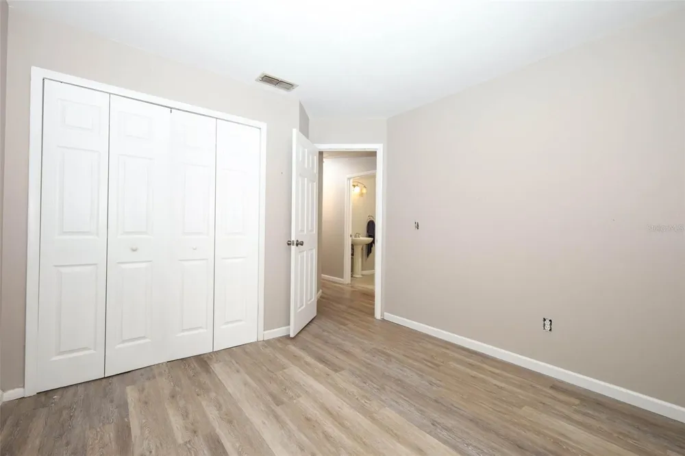 5443 BLUEBERRY DRIVE Orlando, FL 32811