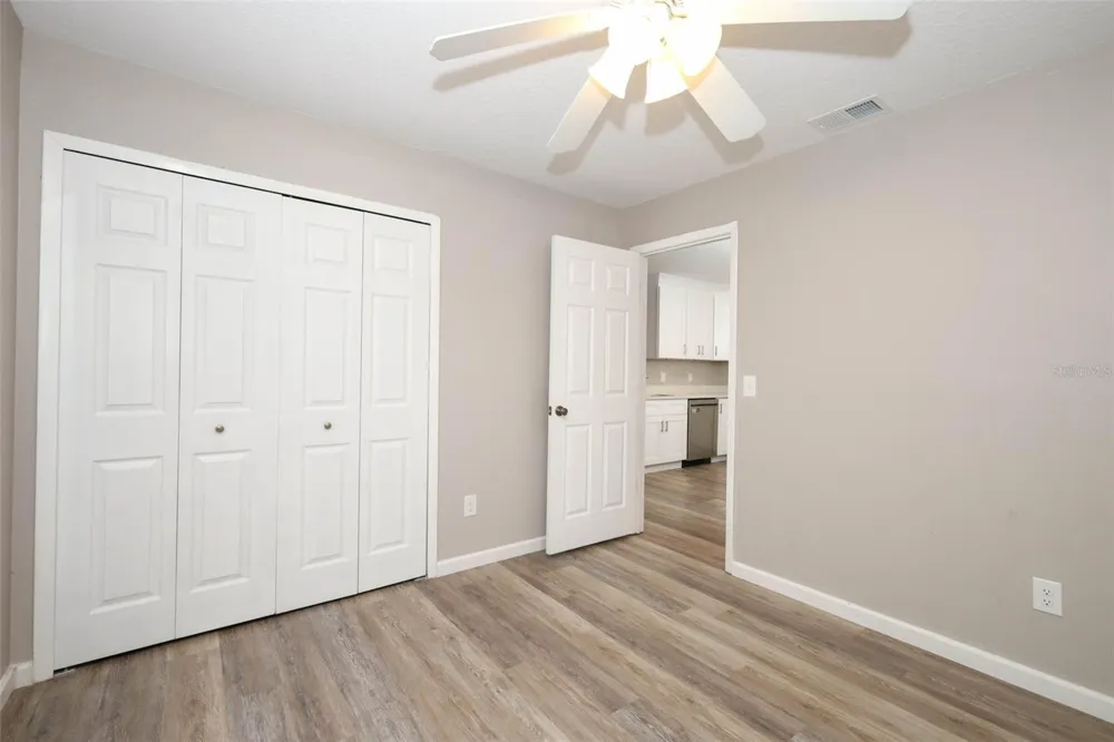 5443 BLUEBERRY DRIVE Orlando, FL 32811