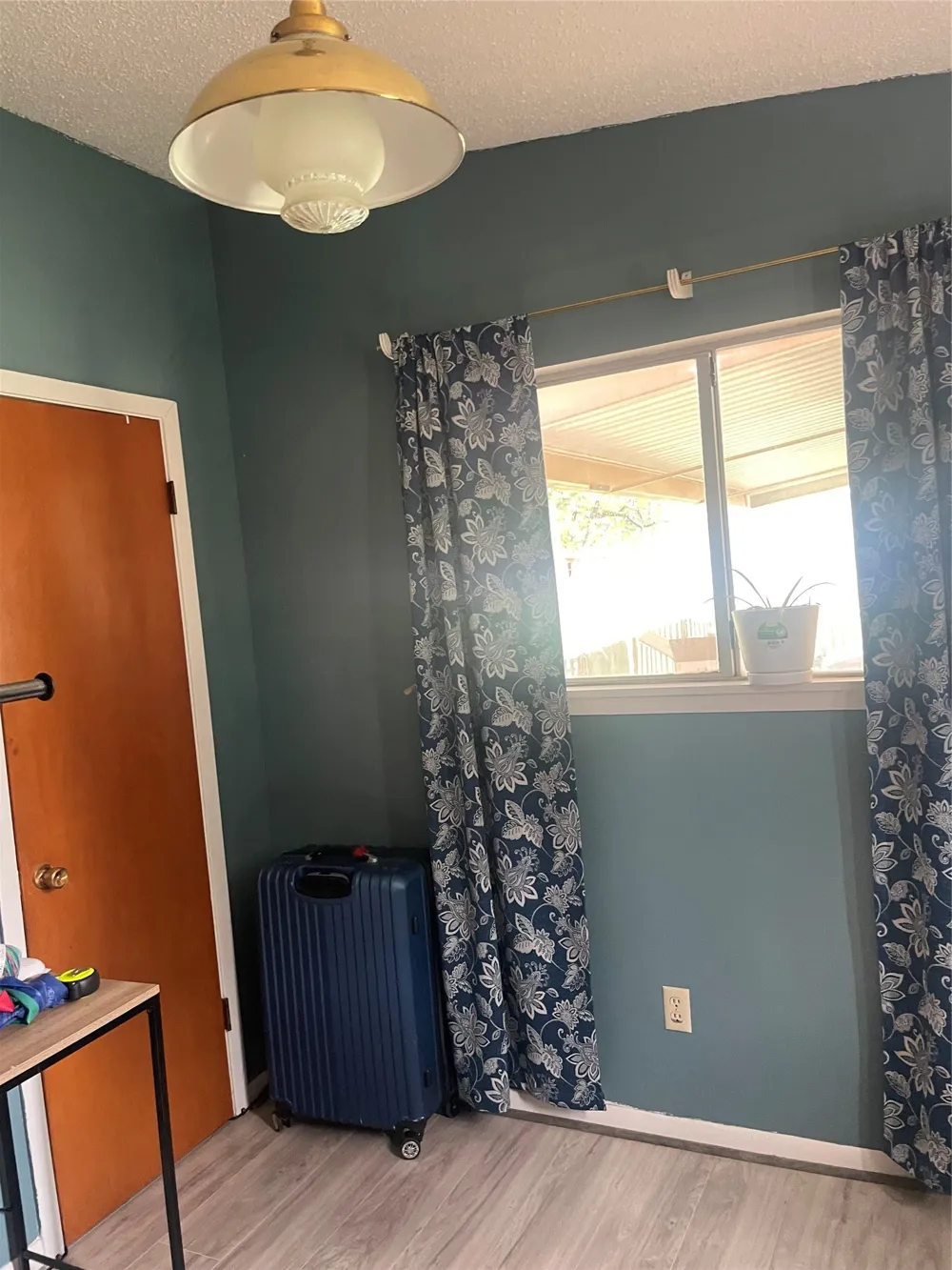 1140 W Forest Street Munday, TX 76371