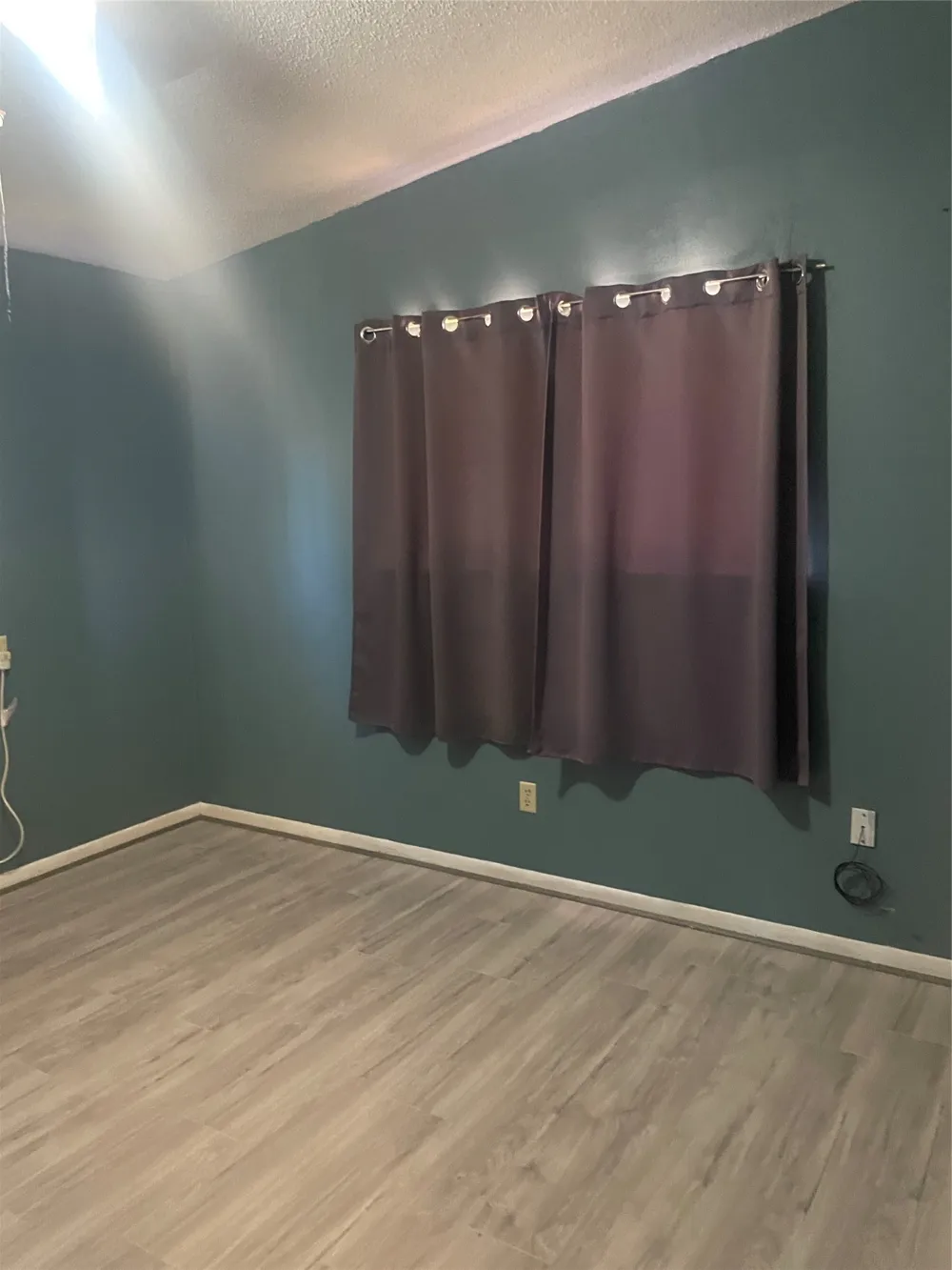 1140 W Forest Street Munday, TX 76371