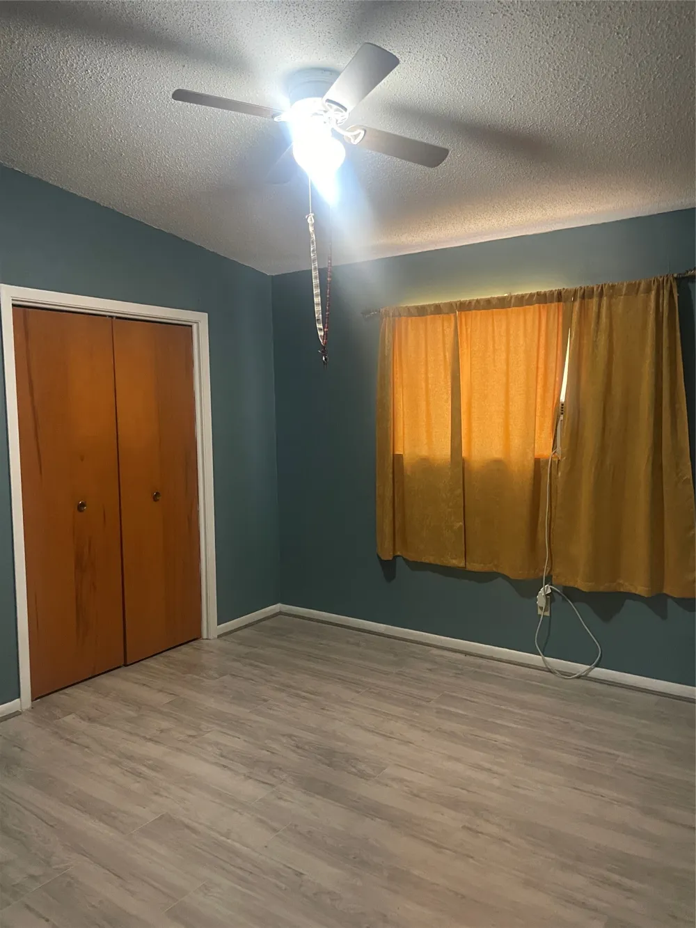 1140 W Forest Street Munday, TX 76371