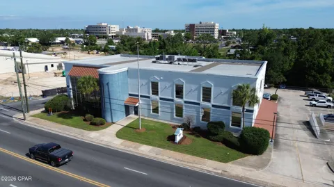 1001 E Highway 98