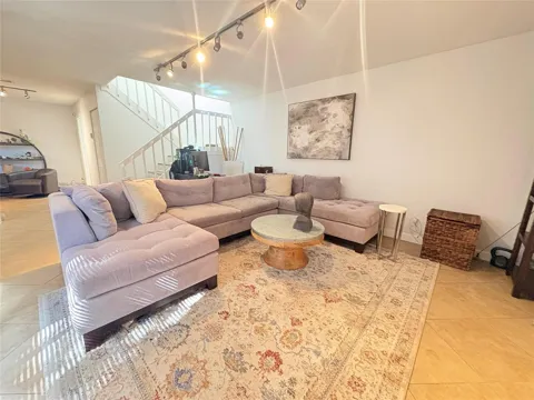 294 Arabian Road #294