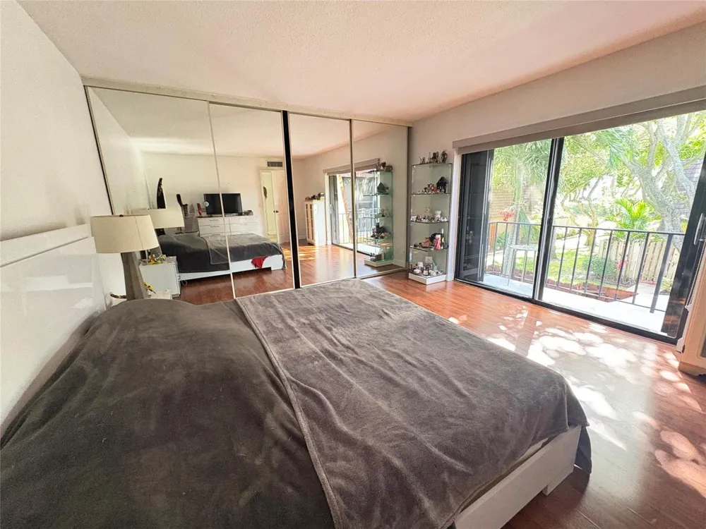 294 Arabian Road #294 Palm Springs, FL 33461