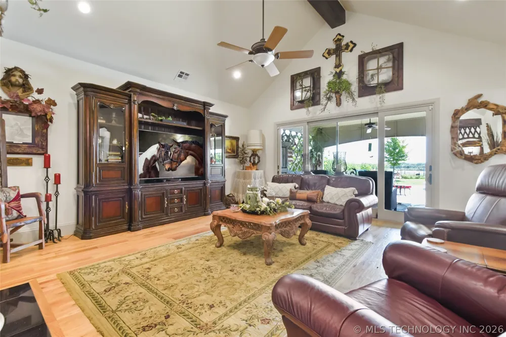 4319 Greenville Road Marietta, OK 73448