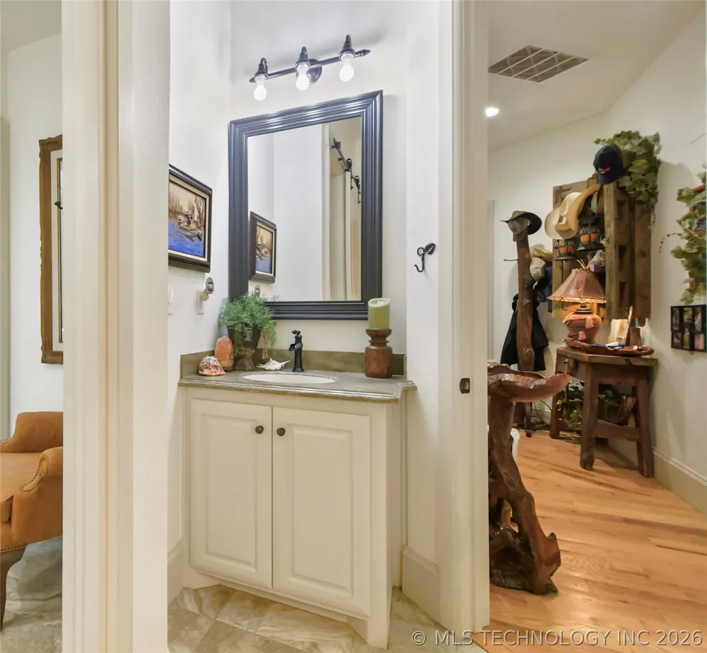 4319 Greenville Road Marietta, OK 73448
