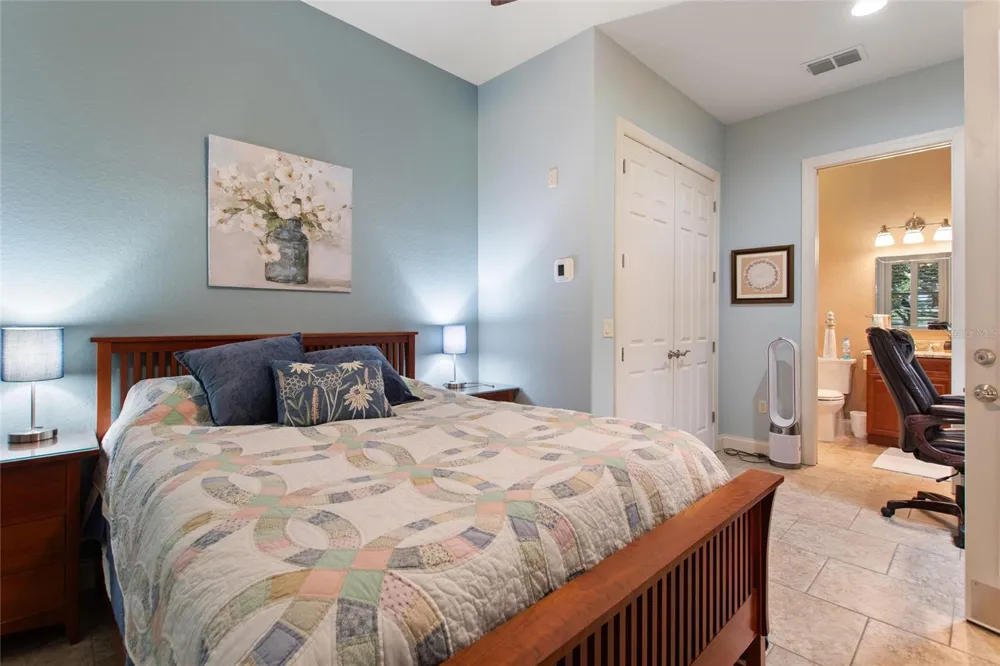 492 MEANDERING WAY Polk City, FL 33868