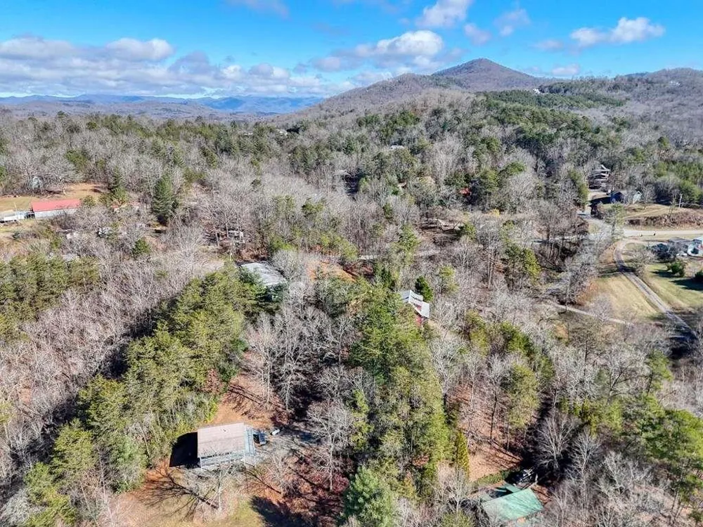 2567 Todd Shook Road Young Harris, GA 30582