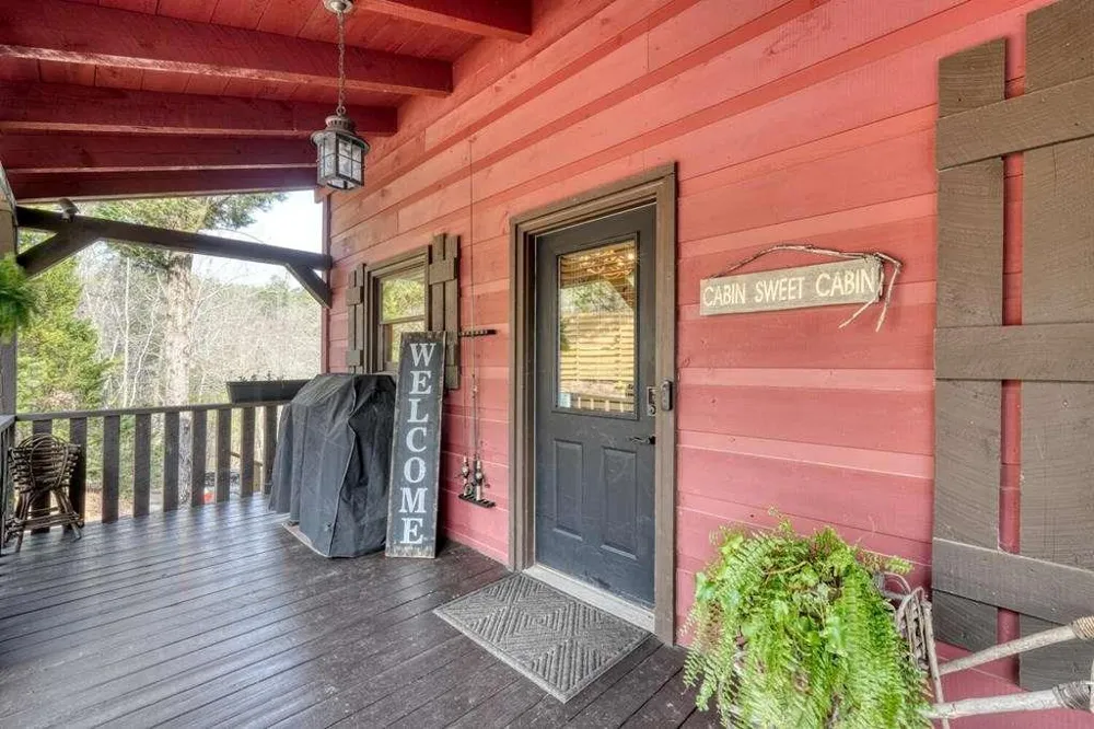 2567 Todd Shook Road Young Harris, GA 30582
