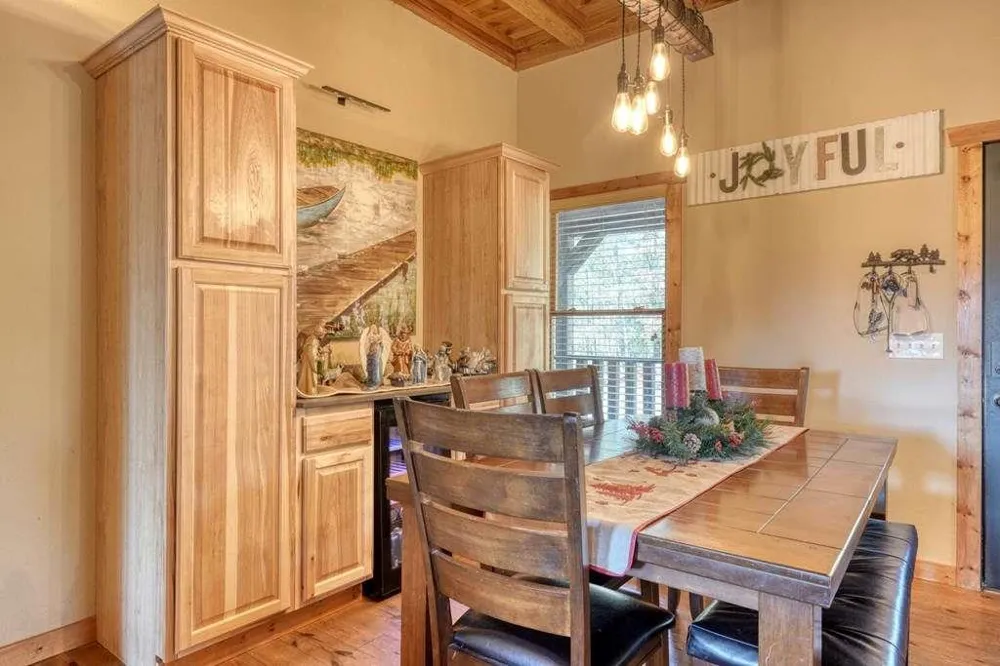 2567 Todd Shook Road Young Harris, GA 30582