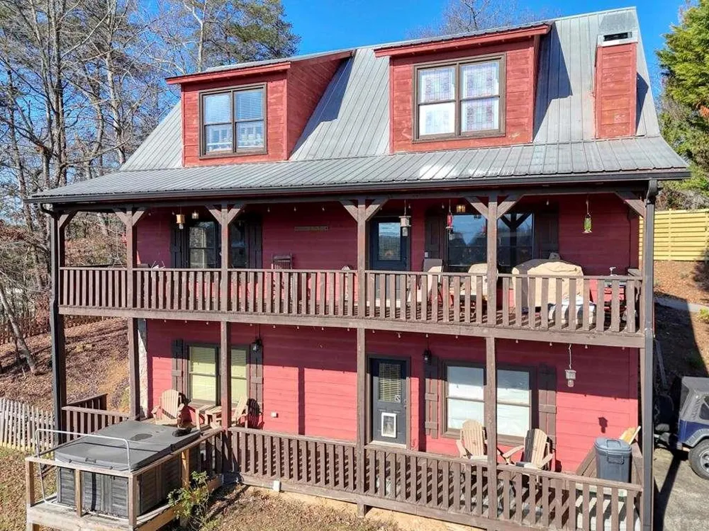 2567 Todd Shook Road Young Harris, GA 30582