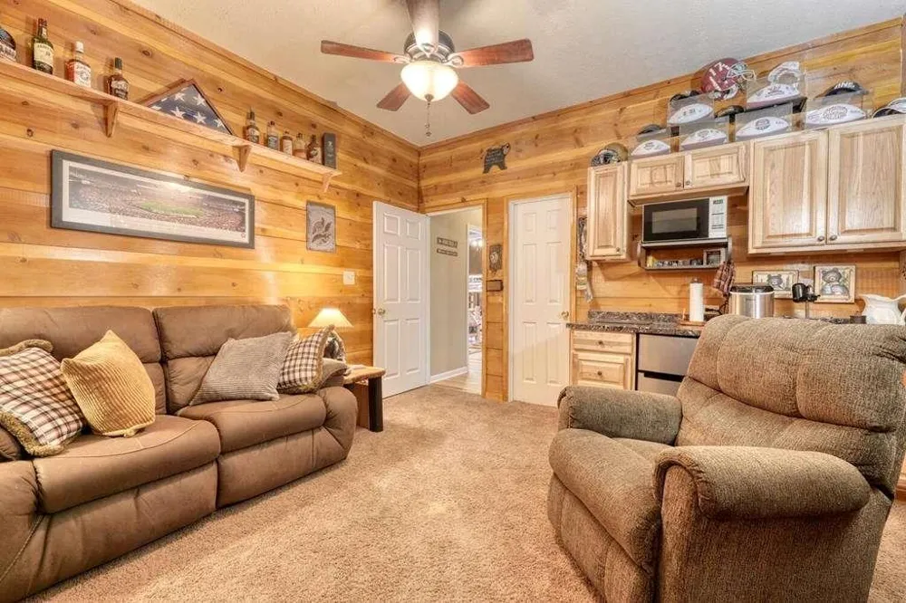 2567 Todd Shook Road Young Harris, GA 30582