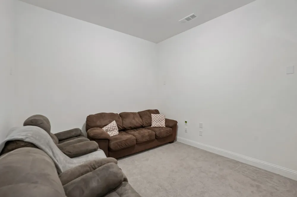 1816 LONGSPUR DRIVE Argyle, TX 76226