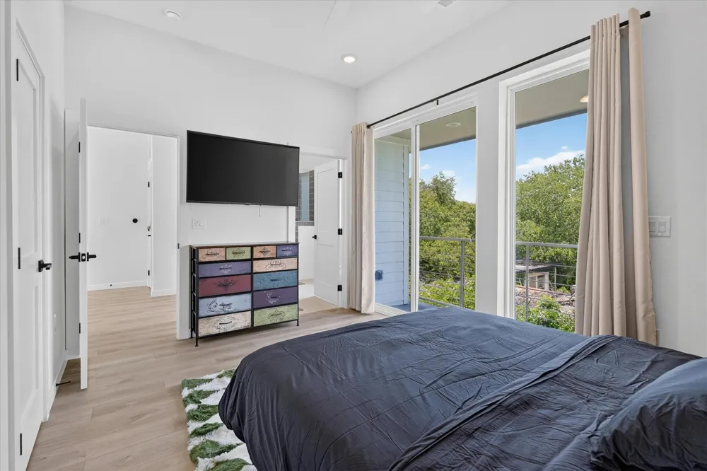 2000 Riverside Farms Road #8101 Austin, TX 78741