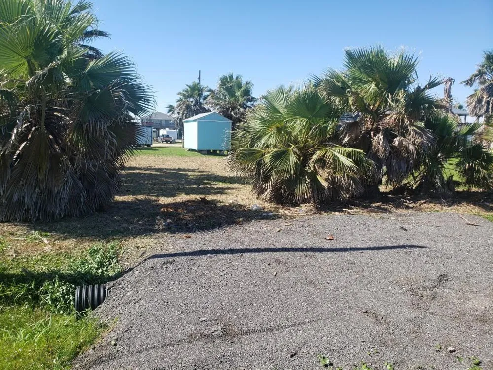 111 Bud Drive Crystal Beach, TX 77650