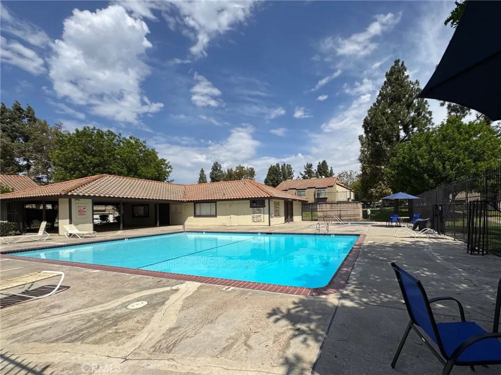 9382 Shadowood Drive Montclair, CA 91763
