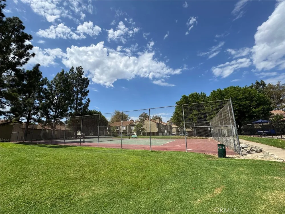 9382 Shadowood Drive Montclair, CA 91763