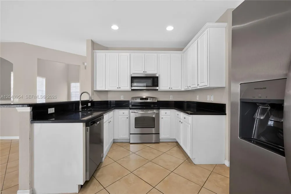 9317 Natures Way Fort Pierce, FL 34945